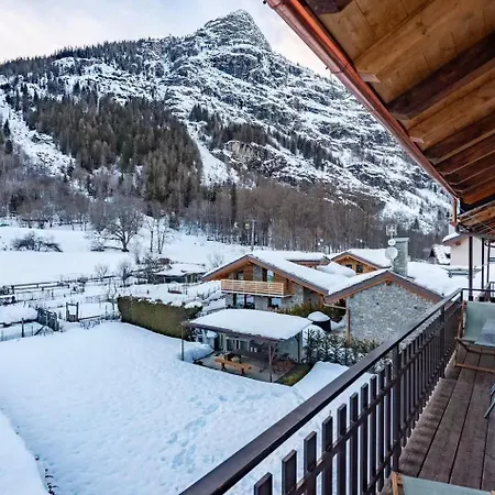 Villa Casa Giardini In Dolonne - By Happy Courmayeur